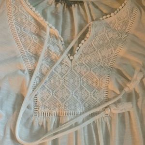 White knit  peasant blouse with 3/4 bell sleeves